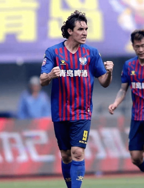 kaiyun sports-包含法兰克福内部会议纪要流出：集结日刷新队史纪录，葡超使命明确，年轻球员得到机会的词条