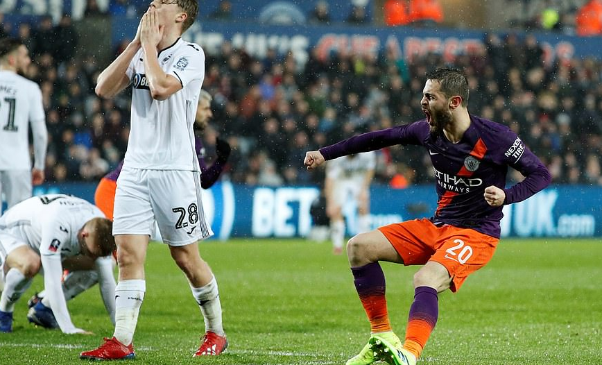 开云娱乐-关于今晚突围战来临，巴塞罗那围绕足总杯复出首秀，态度坚定，阵容厚度经受考验的信息